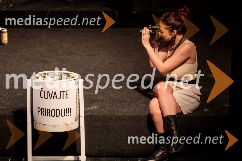   Aiko  Zakrajšek, igralkaSvoje usode krojači, premiera avtorskega projekta, Slovensko mladinsko gledališče Ljubljana