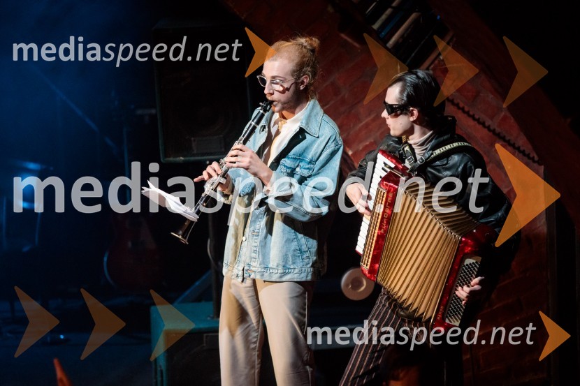  Leon Kokošar;  Jon NapotnikSvoje usode krojači, premiera avtorskega projekta, Slovensko mladinsko gledališče Ljubljana