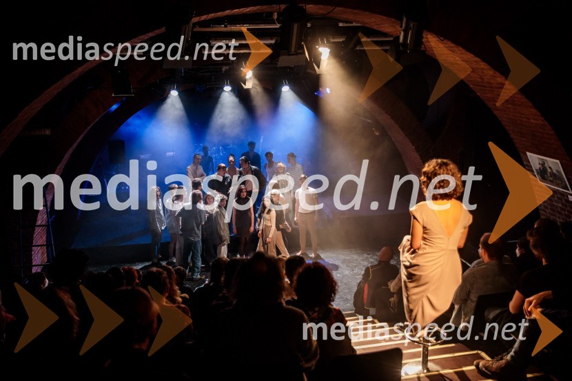  Mira Giovanna GabrielSvoje usode krojači, premiera avtorskega projekta, Slovensko mladinsko gledališče Ljubljana