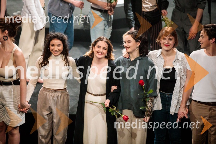  Katka Slosar;  Mija Kramar, igralka;  Hana Kunšič;  Aja Markovič;  Jure Šimonka, igralecSvoje usode krojači, premiera avtorskega projekta, Slovensko mladinsko gledališče Ljubljana