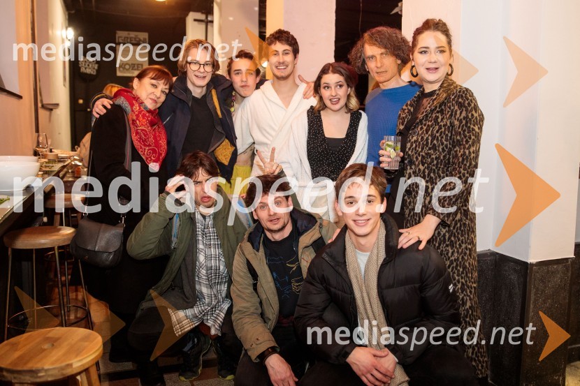  ... ;  Matic Eržen, igralec;  Nace Korošec, selektor mladinske kolesarske reprezentance;  Voranc Mandić, igralec;  Luka Žerdin;  Primož Bezjak, igralec;  Mija Kramar, igralka;  Jure Šimonka, igralec;  Jure Longyka, moderator;   Aiko  Zakrajšek, igralkaSvoje usode krojači, premiera avtorskega projekta, Slovensko mladinsko gledališče Ljubljana