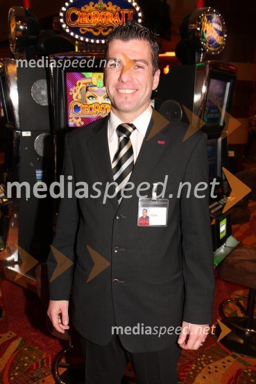 Peter Binkovski, nekdanji nogometašJürgen Drews, der König von Mallorca, koncert v Mondu