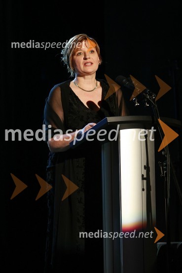 Helena Zver, pomočnica generalnega direktorja RTV Slovenija za madžarsko narodno skupnost50 let radia MMR in 30 let TV oddaje Hidak - mostovi