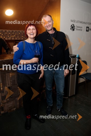  Simona  Hamer, dramaturginja, dobitnica nagrade Gašperja Tiča;  Alen Jelen, režiser, dramaturg, umetniški vodja, igralecSkrivno društvo KRVZ v Lutkovnem gledališču Ljubljana