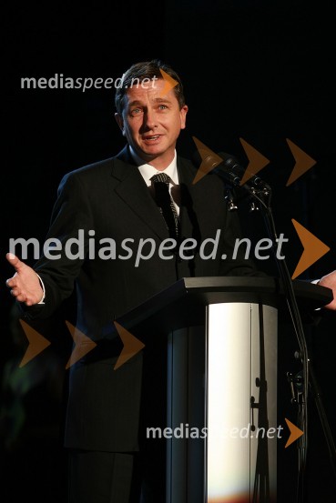 Borut Pahor, predsednik vlade RS50 let radia MMR in 30 let TV oddaje Hidak - mostovi