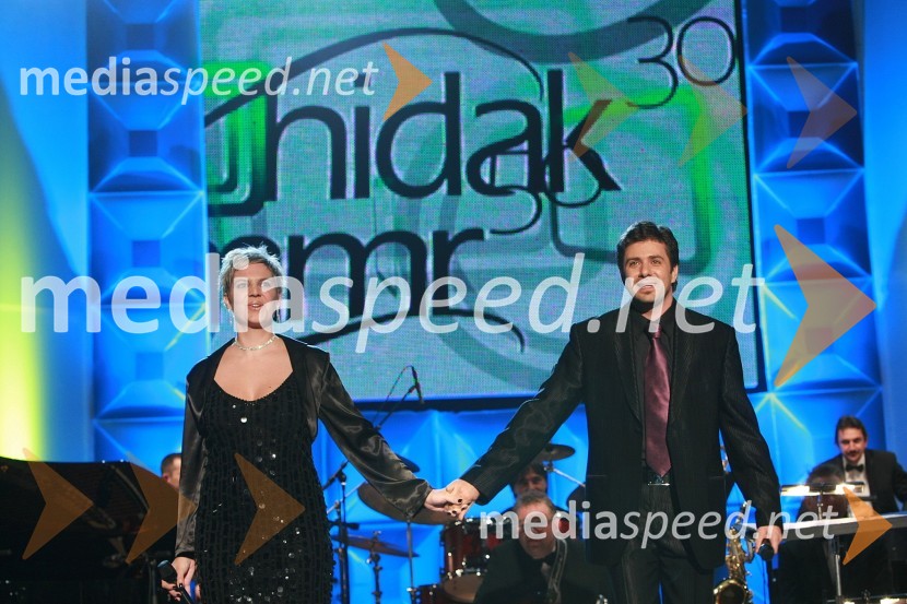 Betty Balássy, pevka in Feri Varga, pevec50 let radia MMR in 30 let TV oddaje Hidak - mostovi