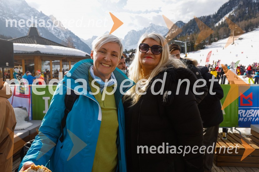  Lucija Ćirović, stand up komičarka;  Carmen Leban, novinarkaVIP smučanje z znanimi Slovenci