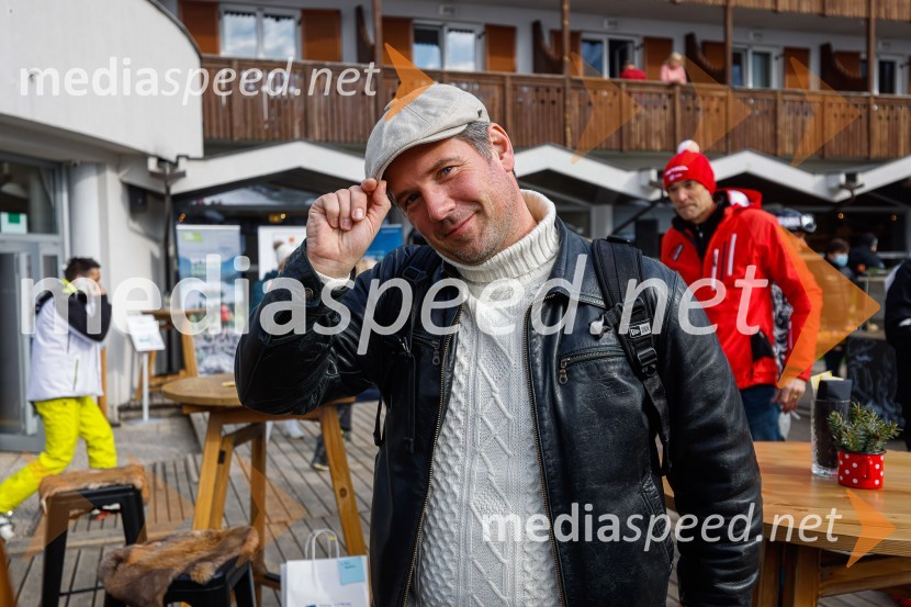  Gregor Zalokar, TrickyDisco! PiArtVIP smučanje z znanimi Slovenci