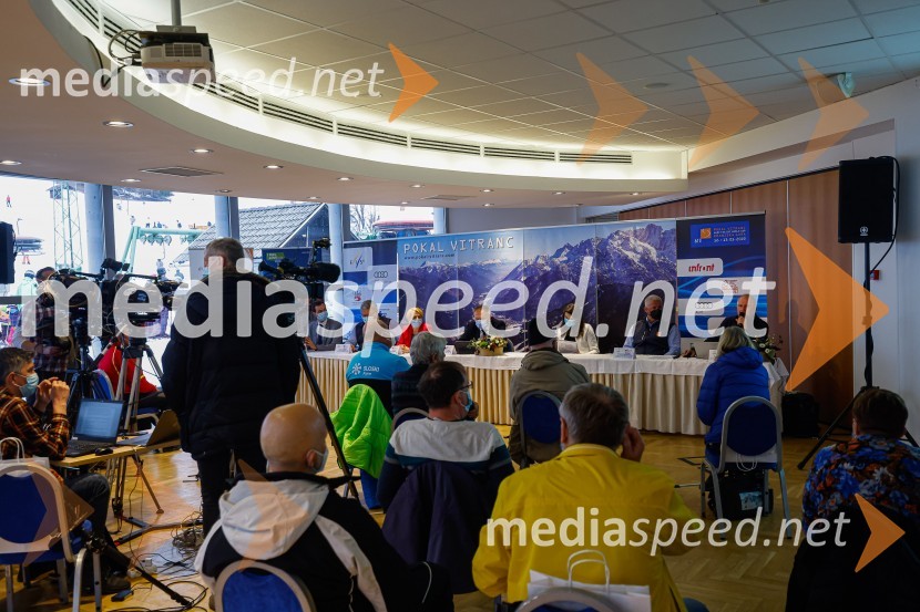 VIP smučanje z znanimi Slovenci