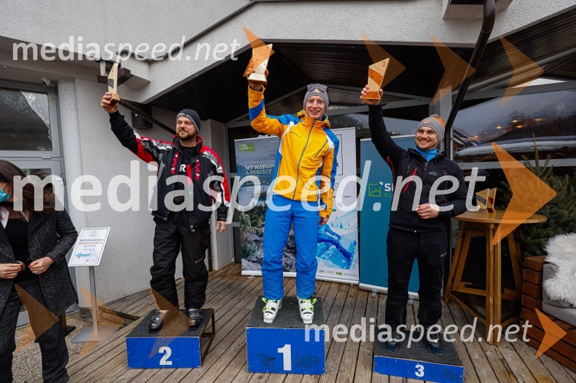  Matjaž Ravnikar, skupina Flirrt;  Blaž Gec, Zvita feltna;  Matic Leban, Zvita feltnaVIP smučanje z znanimi Slovenci