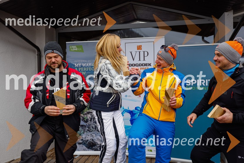  Matjaž Ravnikar, skupina Flirrt;  Nuša Derenda, pevka;  Blaž Gec, Zvita feltna;  Matic Leban, Zvita feltnaVIP smučanje z znanimi Slovenci