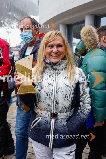  Nuša Derenda, pevkaVIP smučanje z znanimi Slovenci