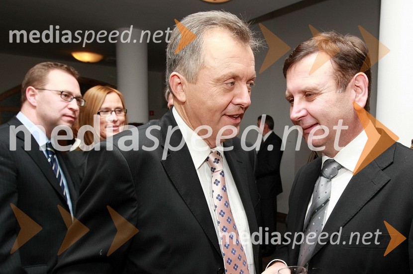 Anton Guzej, generalni direktor RTV Slovenija in Anton Balažek, župan Lendave50 let radia MMR in 30 let TV oddaje Hidak - mostovi