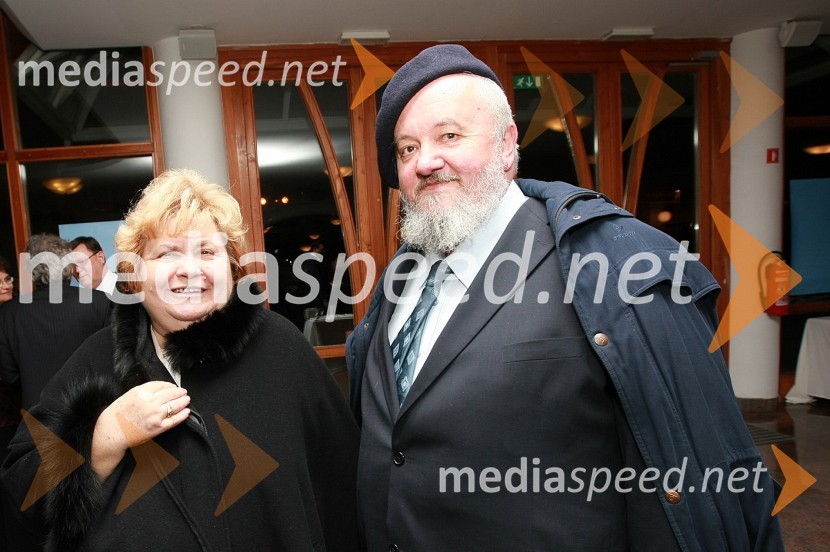 Marija Pozsonec, nekdanja poslanka madžarske narodne skupnosti in dr. Stane Granda, zgodovinar ter predsednik programskega sveta RTV Slovenija50 let radia MMR in 30 let TV oddaje Hidak - mostovi