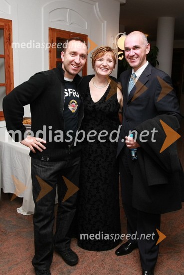 Borut Cvetko, fotograf, Helena Zver, pomočnica generalnega direktorja RTV Slovenija za madžarsko narodno skupnost in mag. Janez Žirovnik, svetovalec vlade50 let radia MMR in 30 let TV oddaje Hidak - mostovi