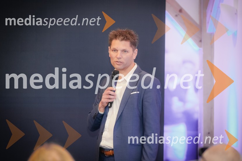 Renault Alpine, slovenska predstavitev