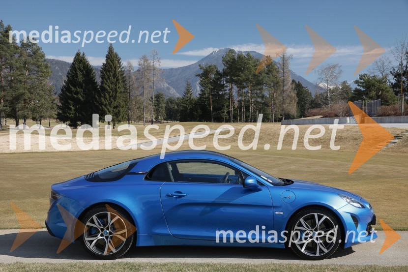 Renault Alpine, slovenska predstavitev