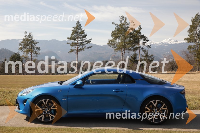 Renault Alpine, slovenska predstavitev