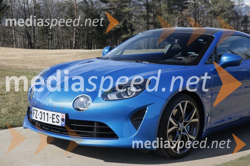 Renault Alpine, slovenska predstavitev