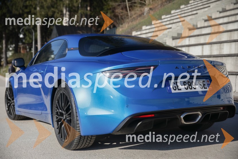 Renault Alpine, slovenska predstavitev