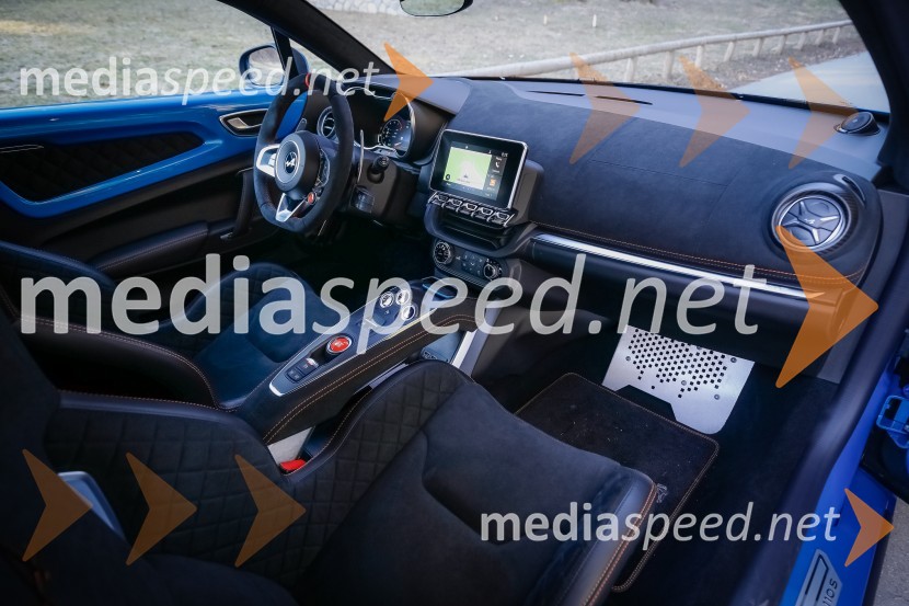 Renault Alpine, slovenska predstavitev