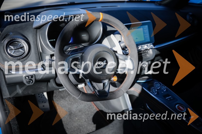 Renault Alpine, slovenska predstavitev