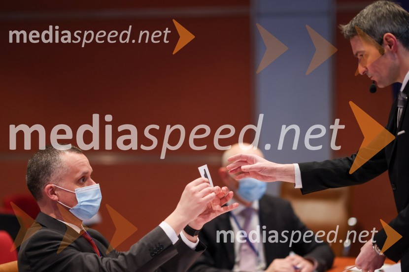 CFA Institute Research Challenge 2022