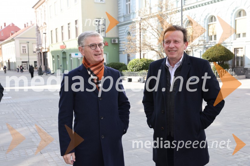  Franjo Bobinac, predsednik uprave Gorenje d.d., predsednik Rokometne zveze Slovenije;  Bojan Šrot, župan MO CeljeOdštevalnik do EP v rokometu za ženske