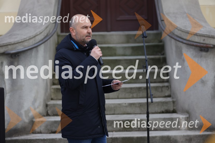  Dejan Obrez, športni komentatorOdštevalnik do EP v rokometu za ženske