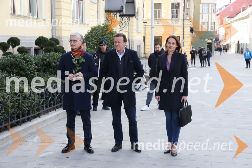  Franjo Bobinac, predsednik uprave Gorenje d.d., predsednik Rokometne zveze Slovenije;  Bojan Šrot, župan MO Celje;  Katarina Karlovšek, SBCOdštevalnik do EP v rokometu za ženske