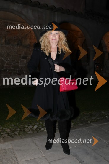  Darja Kuhar Kotnik, soustanoviteljica in podpredsednica Društva za zdravje narodaJubilejnih 70 let Slovenskega okteta in Festivala Ljubljana