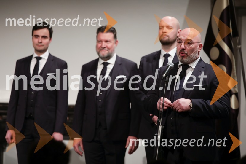  Jože Vidic, operni pevec, bariton, Slovenski oktetJubilejnih 70 let Slovenskega okteta in Festivala Ljubljana