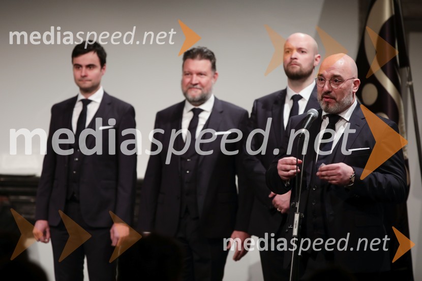  Jože Vidic, operni pevec, bariton, Slovenski oktetJubilejnih 70 let Slovenskega okteta in Festivala Ljubljana