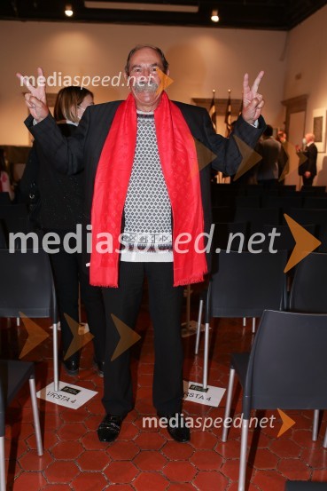  Marijan Zlobec, novinar, kritikJubilejnih 70 let Slovenskega okteta in Festivala Ljubljana