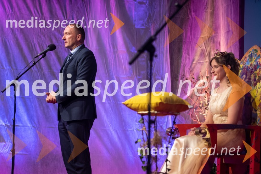 dr. Jože Podgoršek, agrarni ekonom in politik, minister za kmetijstvo, gozdarstvo in prehrano;  Ana Pavlin, 24. vinska kraljica Slovenije25. Vinska kraljica Slovenije