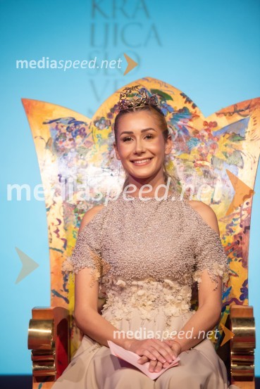  Ana Protner, 25. vinska kraljica Slovenije, 11. Mariborska vinska kraljica, Vina Joaness25. Vinska kraljica Slovenije