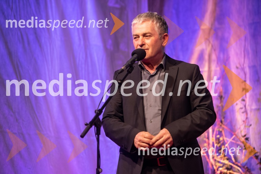  Roman Žveglič, predsednik Kmetijsko gozdarske zbornice Slovenije25. Vinska kraljica Slovenije