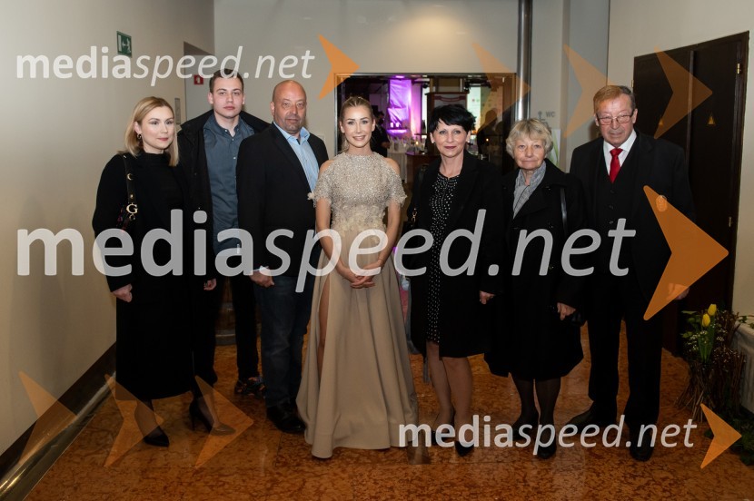  ... ;  ... ;  Boštjan Protner, vinar, Hiša Joannes Protner;  Ana Protner, 25. vinska kraljica Slovenije, 11. Mariborska vinska kraljica, Vina Joaness;  Mojca Protner, Hiša Joannes Protner;  ... ; mag.  Jože Protner, vinar25. Vinska kraljica Slovenije