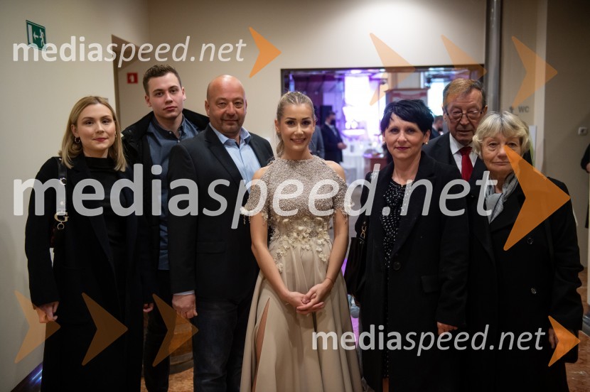  ... ;  ... ;  Boštjan Protner, vinar, Hiša Joannes Protner;  Ana Protner, 25. vinska kraljica Slovenije, 11. Mariborska vinska kraljica, Vina Joaness;  Mojca Protner, Hiša Joannes Protner; mag.  Jože Protner, vinar;  ... 25. Vinska kraljica Slovenije