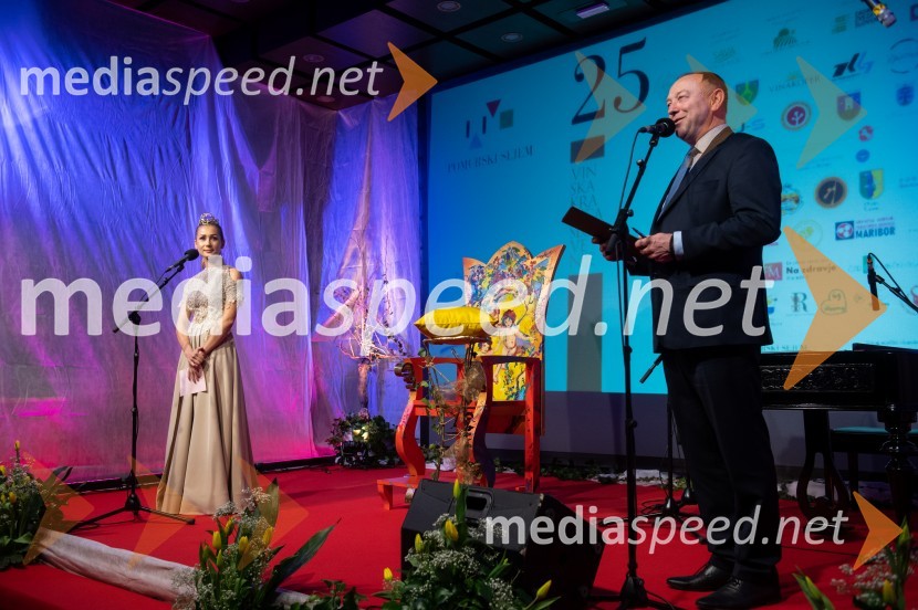  Ana Protner, 25. vinska kraljica Slovenije, 11. Mariborska vinska kraljica, Vina Joaness;  Stane Kocutar, mestni viničar, skrbnik Stare trte, novinar Radia Maribor, zgodovinar25. Vinska kraljica Slovenije