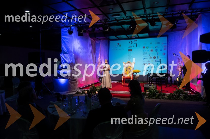 25. Vinska kraljica Slovenije