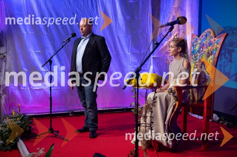  Boštjan Protner, vinar, Hiša Joannes Protner;  Ana Protner, 25. vinska kraljica Slovenije, 11. Mariborska vinska kraljica, Vina Joaness25. Vinska kraljica Slovenije