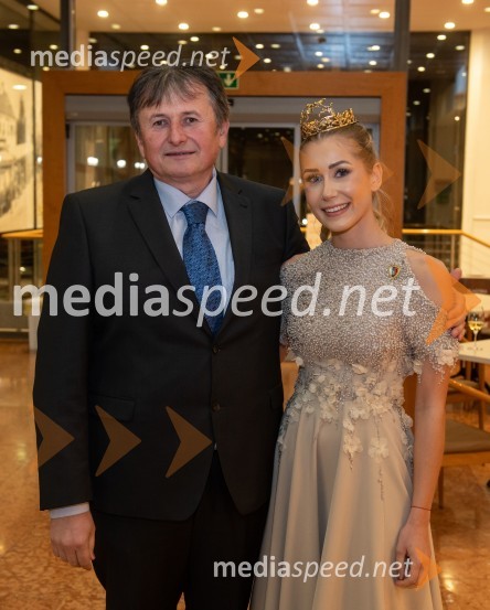  Dušan Rajh, Avto Rajh d.o.o. Ljutomer - Murska Sobota;  Ana Protner, 25. vinska kraljica Slovenije, 11. Mariborska vinska kraljica, Vina Joaness25. Vinska kraljica Slovenije