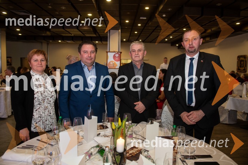  ... ;  ... ;  Roman Žveglič, predsednik Kmetijsko gozdarske zbornice Slovenije;  ... 25. Vinska kraljica Slovenije