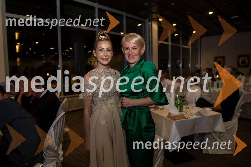  Ana Protner, 25. vinska kraljica Slovenije, 11. Mariborska vinska kraljica, Vina Joaness; dr. Aleksandra Pivec, stranka Naša dežela, predsednica25. Vinska kraljica Slovenije