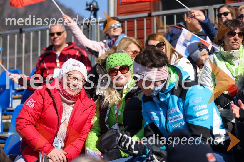  Monika Povšič, vodja oddelka za tržno komuniciranje in upravljanje s sponzorstvi, marketing Generali;  ... ;  Štefan Hadalin, smučar61. Pokal Vitranc, veleslalom sobota