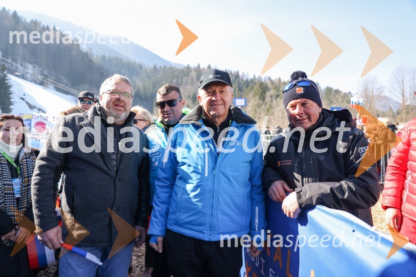  Janez Hrovat, župan občine Kranjska Gora;  Zdravko Počivalšek, minister za gospodarski razvoj in tehnologijo;  ... 61. Pokal Vitranc, veleslalom sobota