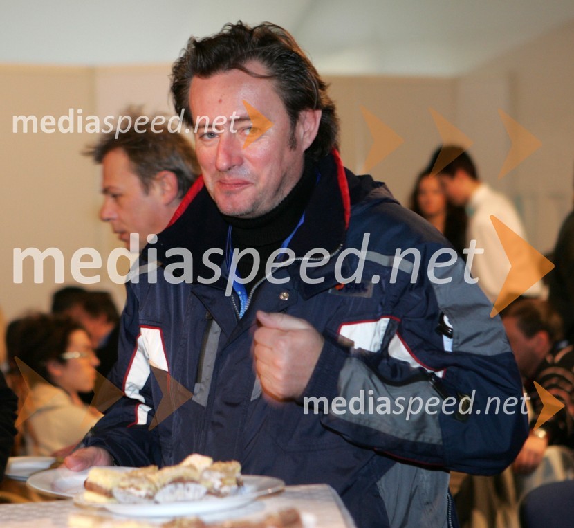 Vladimir Rukavina Gogo, direktor Narodnega doma Maribor
(nedeljski slalom)42. Zlata lisica