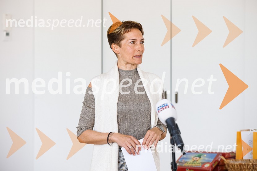  Ines Zabret, MOKOdprtje novozgrajenega vrtca Biba v Bitnjah