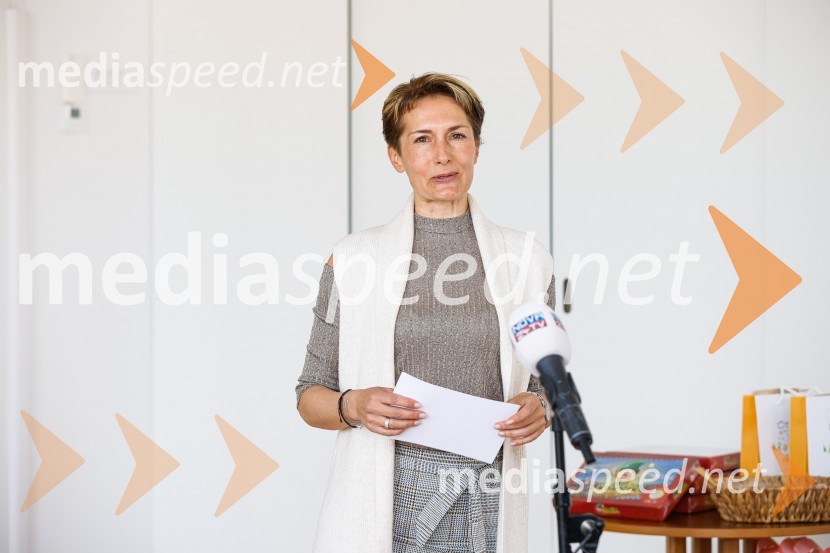  Ines Šmon, MOKOdprtje novozgrajenega vrtca Biba v Bitnjah